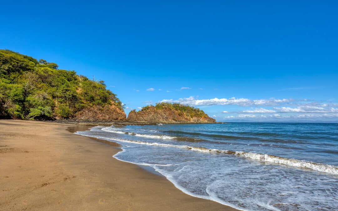 Save On Vacations Nightlife While In Tips of Costa Rica