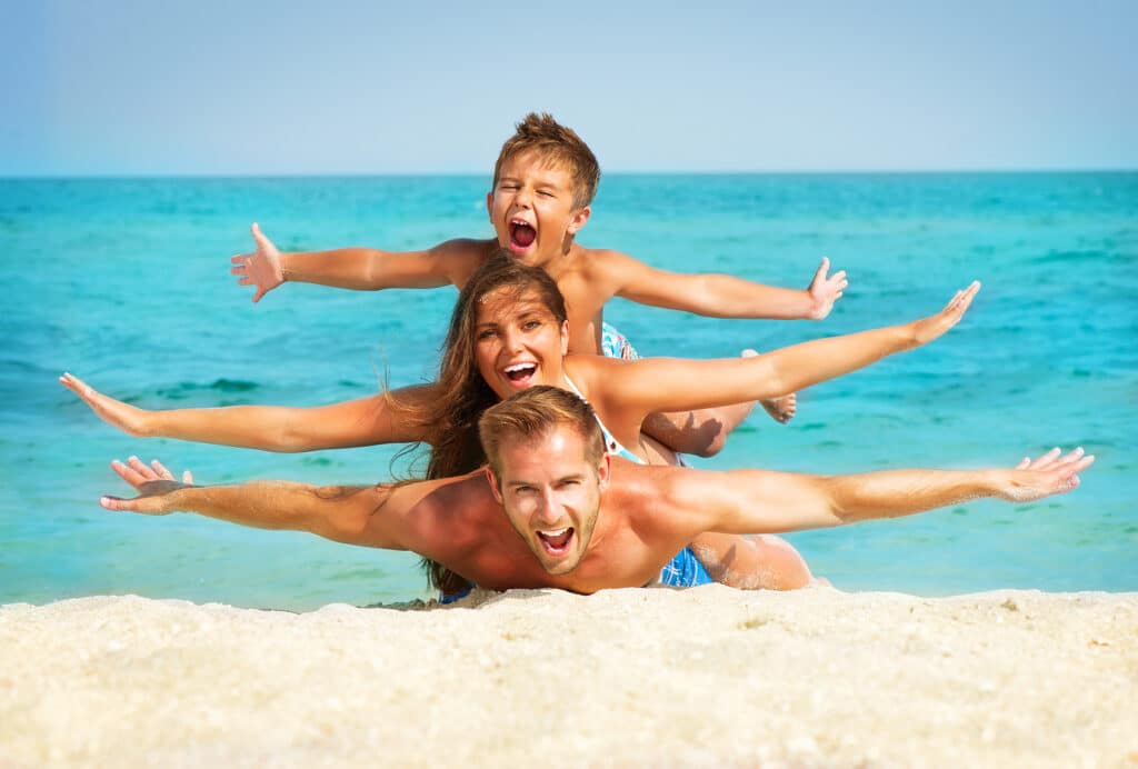 Save On Vacations Tips For Family Travels